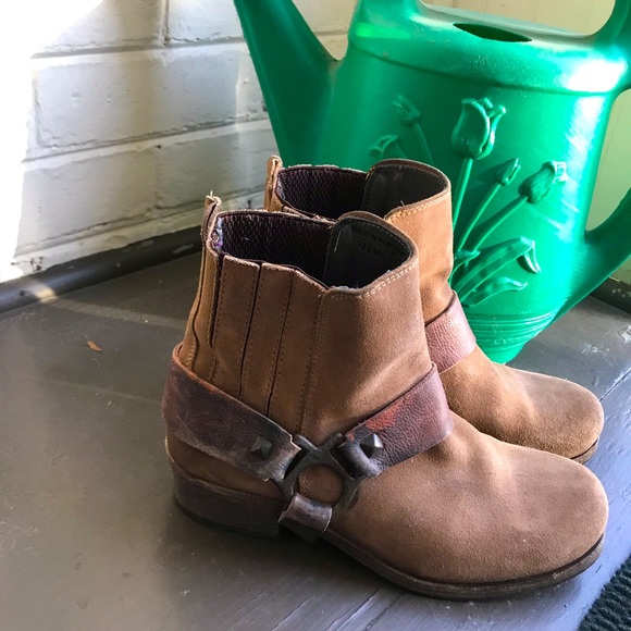 Western/Boho Ankle Boots - Picture 2 of 6